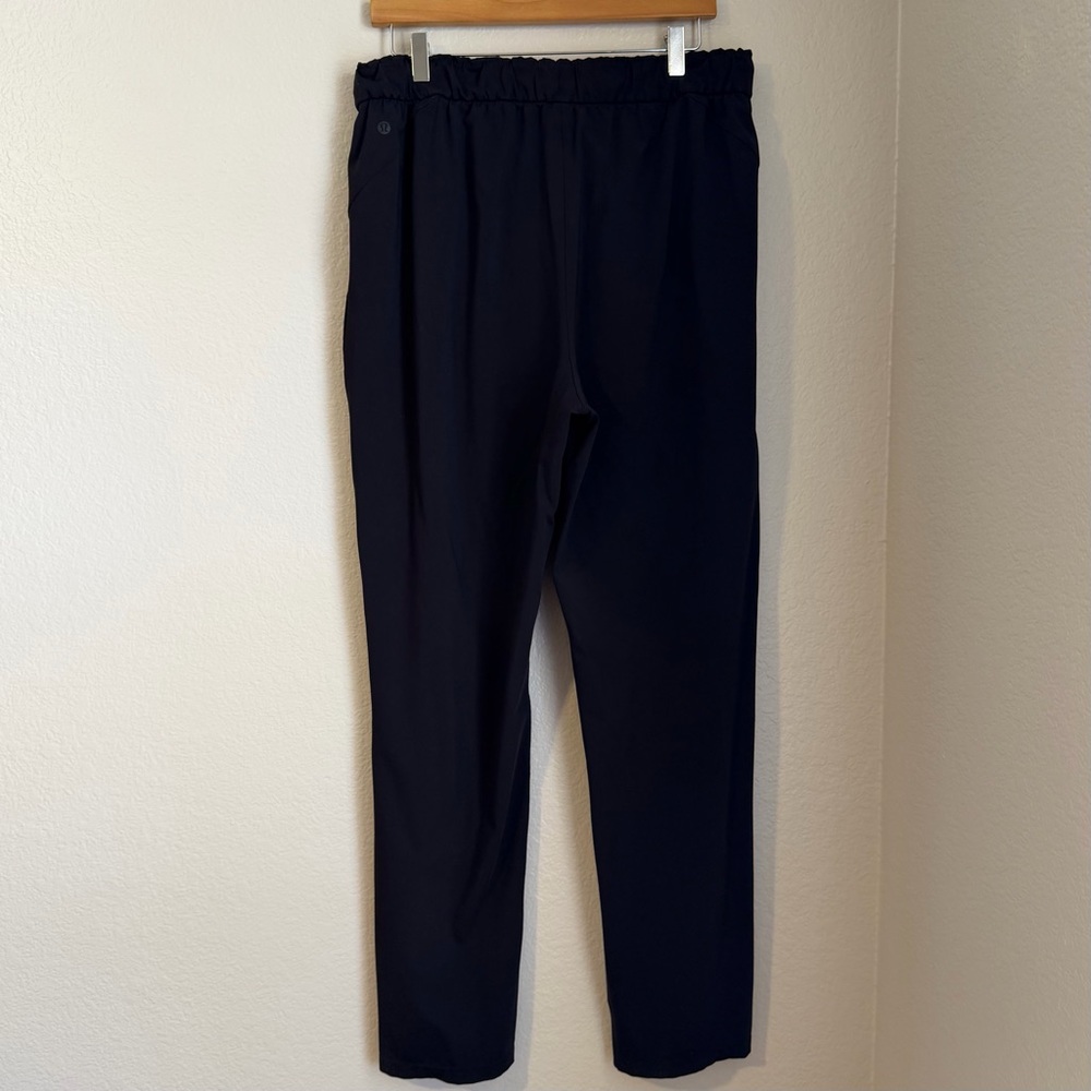 Lululemon Keep Moving High Rise Full Length Relaxed Fit Pant in Black, Size 14 - Picture 8 of 14
